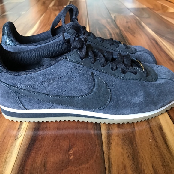 Nike Cortez ALC Premium SNEAKERS Shoes Gray 7.5 - Picture 1 of 7